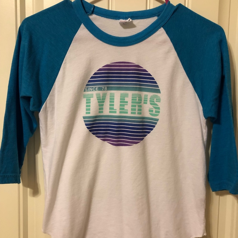 Girls Tyler’s quarter length sleeve tee